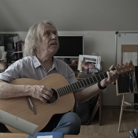 Drsná Ostrava, jemná poezie. Nohavicův životní film jde do kin
