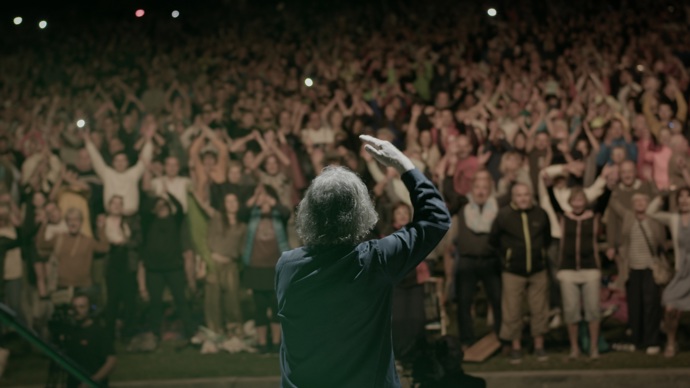Drsná Ostrava, jemná poezie. Nohavicův životní film jde do kin