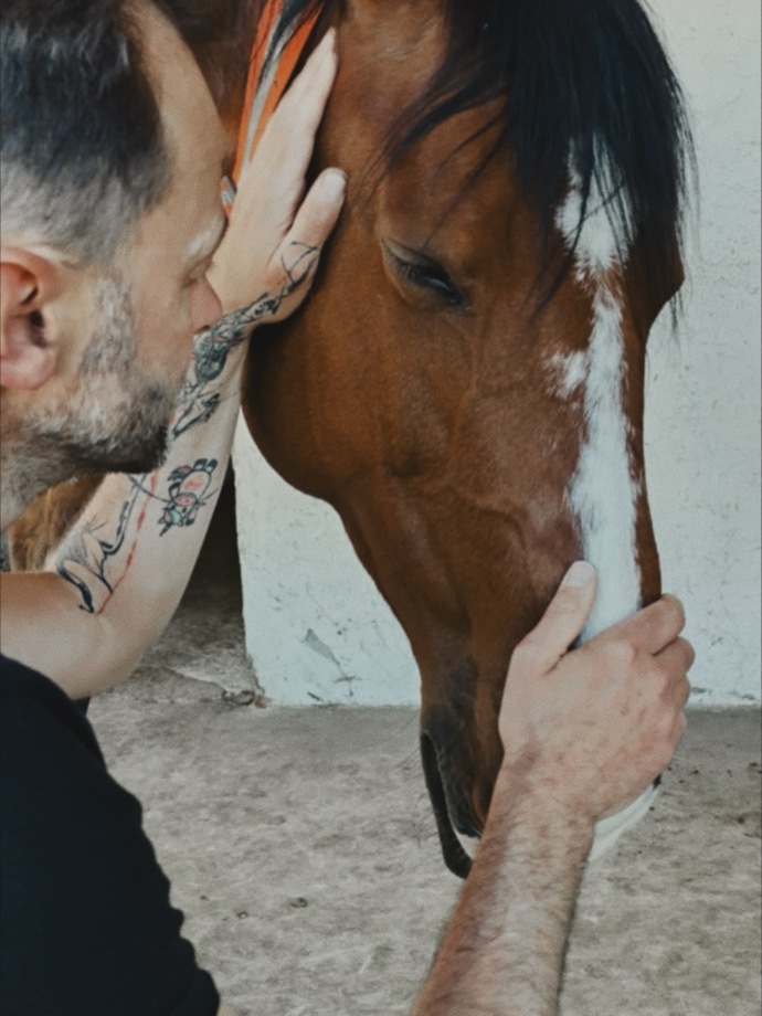 Jitka Boho sdílela fotku Lukáše Langmajera.