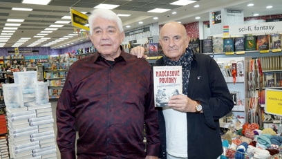FOTO: Jiří Krampol a Miloš Schmiedberger na křtu jedné z knih.