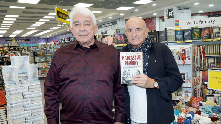 Jiří Krampol a Miloš Schmiedberger na křtu jedné z knih.