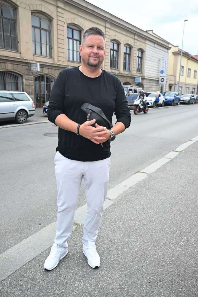 Herec Michal Novotný.