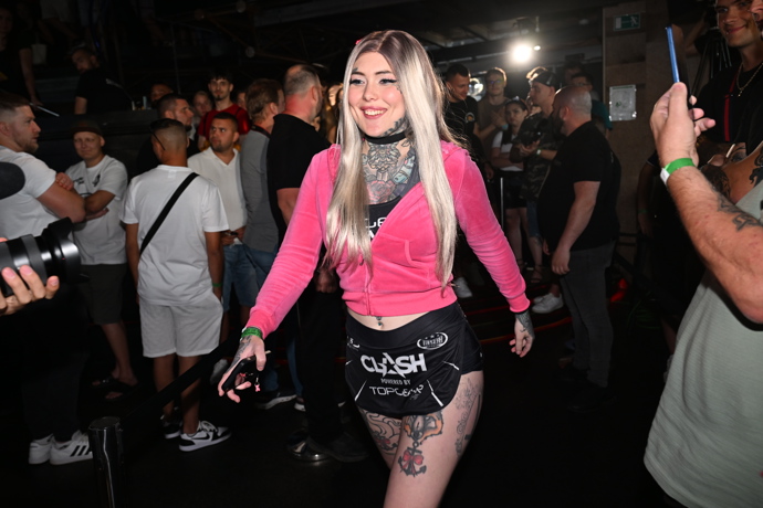 Playstation Princess na Clashi.