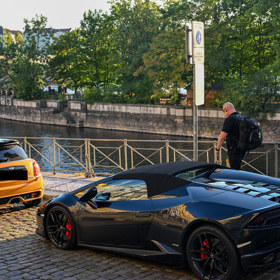 Lamborghini Karlose Vémoly se prodalo. 