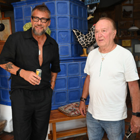 Bořek Slezáček a Petr Janda na party divadla Broadway. 