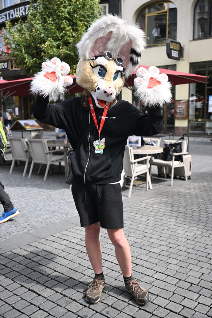Prague Pride 2025 byl plný rozmanitých oblečků. 