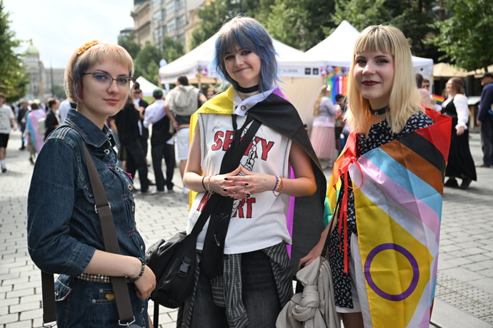 Prague Pride 2025 byl plný rozmanitých oblečků. 