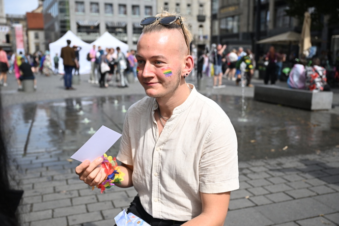Prague Pride 2025 byl plný rozmanitých oblečků. 