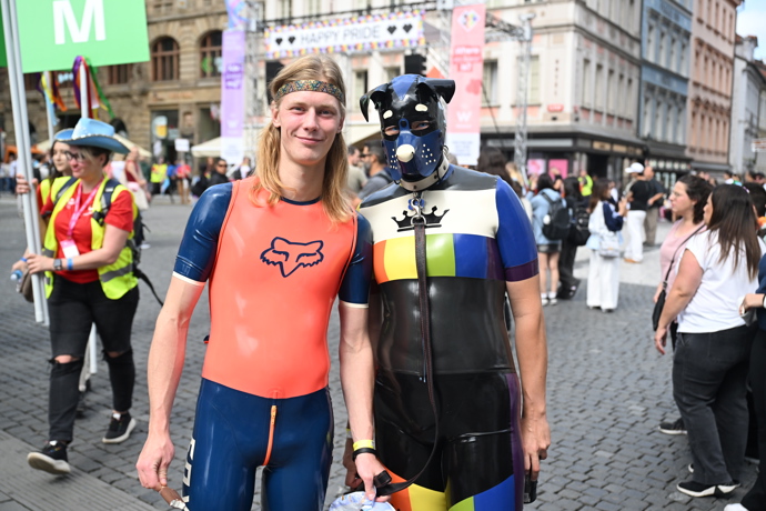 Prague Pride 2025 byl plný rozmanitých oblečků. 