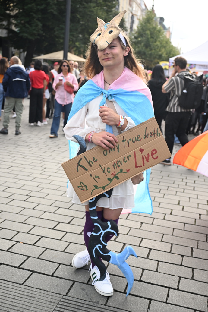 Prague Pride 2025 byl plný rozmanitých oblečků. 
