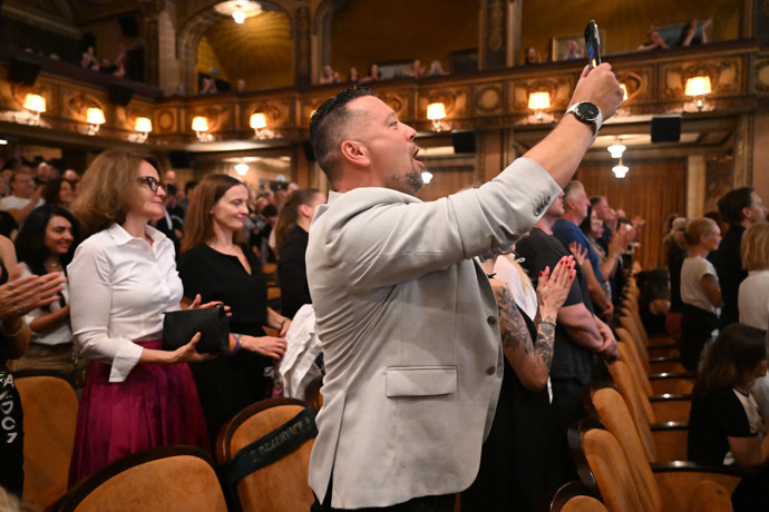 Michal Kavalčík na premiéře filmu Pod parou.