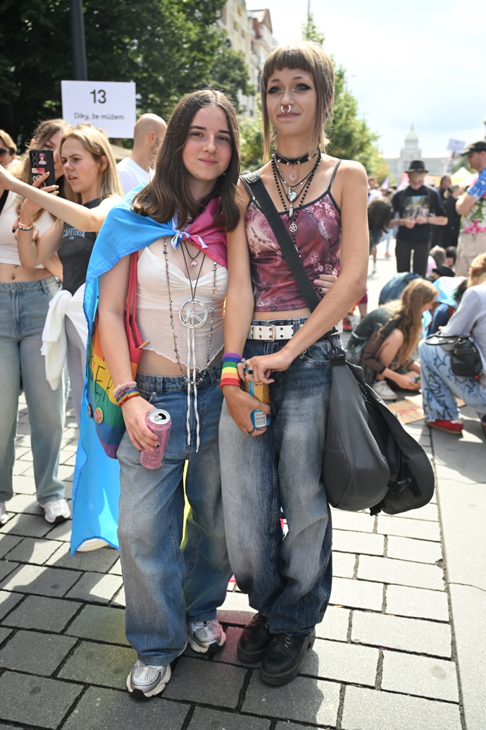 Prague Pride 2025 byl plný rozmanitých oblečků. 