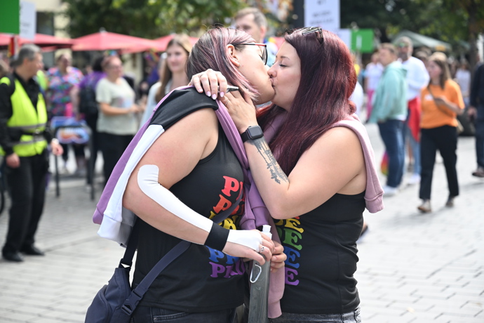 Prague Pride 2025 byl plný rozmanitých oblečků. 