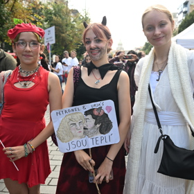 Prague Pride 2025 byl plný rozmanitých oblečků. 