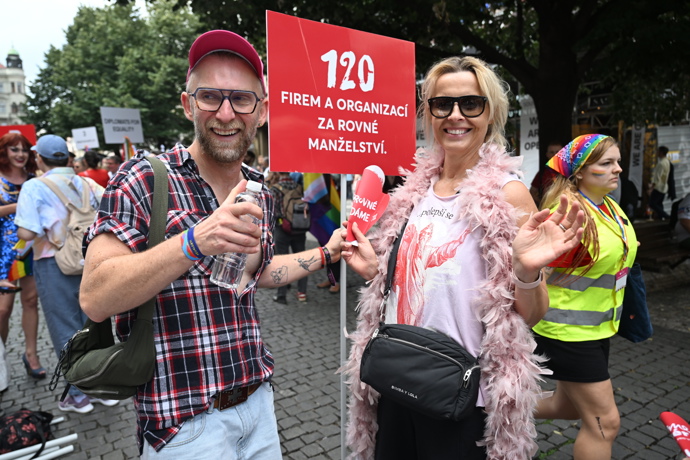 Prague Pride 2025 byl plný rozmanitých oblečků. 