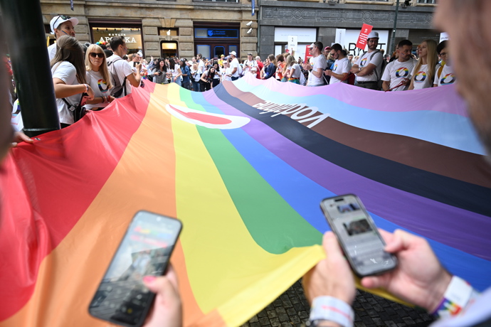 Prague Pride 2025 byl plný rozmanitých oblečků. 