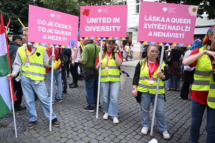 Prague Pride 2025 byl plný rozmanitých oblečků. 