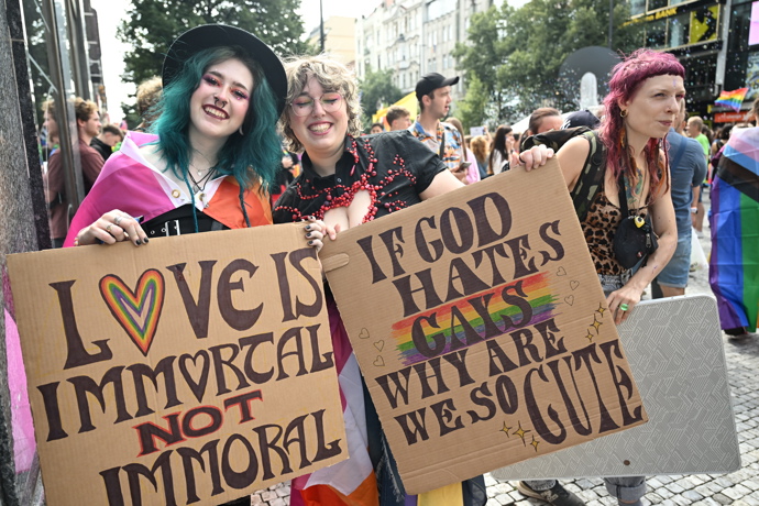 Prague Pride 2025 byl plný rozmanitých oblečků. 