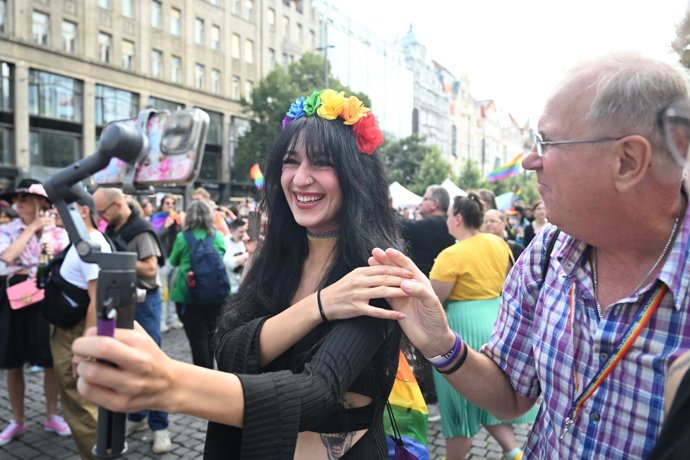 Prague Pride 2025 byl plný rozmanitých oblečků. 