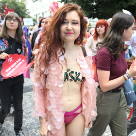 Eva Toulová na Prague Pride.
