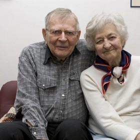 Věra Tichánková a Jan Skopeček byli manželé dlouhých 51 let, rozdělila je až smrt herečky, která se mimo jiné objevila i v seriálu Chalupáři.