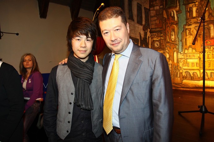 Tomio Okamura se synem Ruyem před lety.