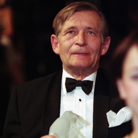 Herec Jiří Kodet získal za svou práci dva České lvy.