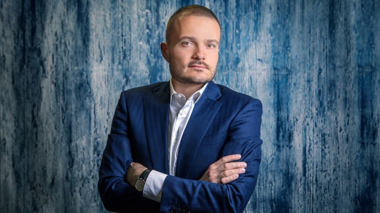 Nejbohatším Čechem je Michal Strnad.