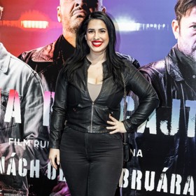 Lenka Ježová je krásná žena.