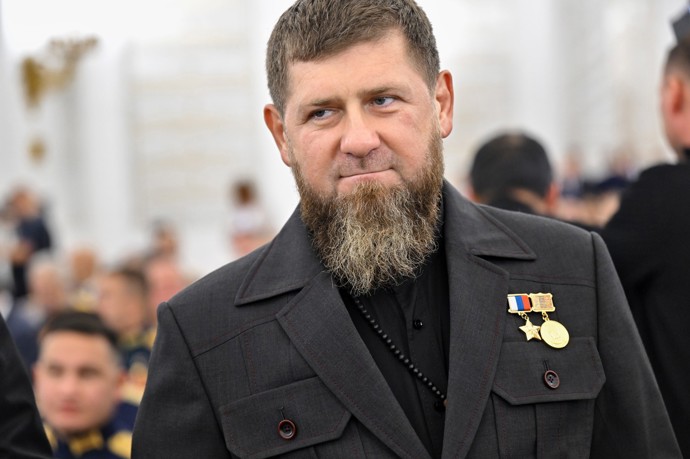 Čečenský vůdce Ramzan Kadyrov nyní vypadá dost pohuble. 