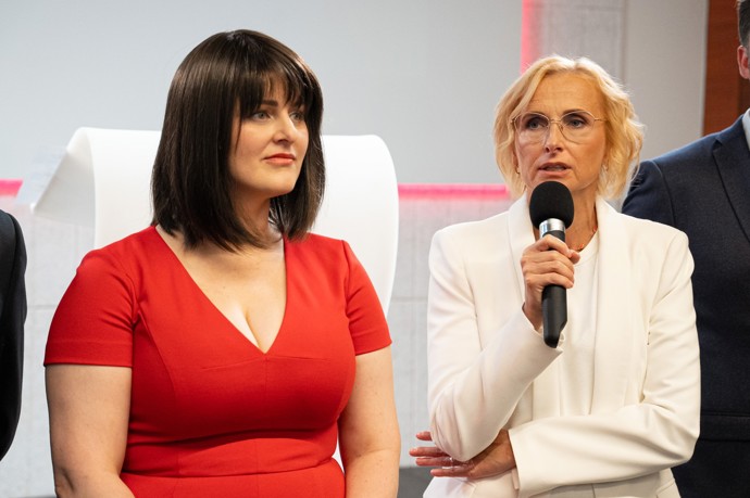 Jana Maláčová s Kateřinou Konečnou na tiskové konferenci Stačilo!