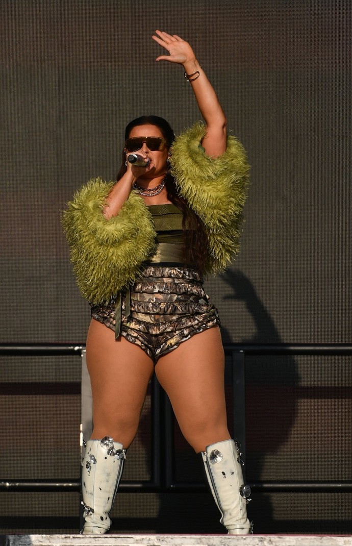 Nelly Furtado ukázala svou novou silnější postavu.
