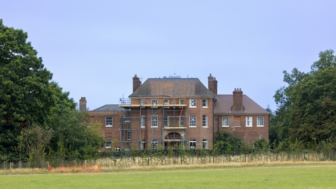 Sídlo Forest Lodge.