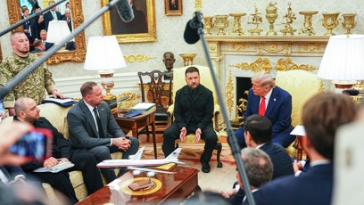FOTO: Jednání opět sledovala média z celého světa-