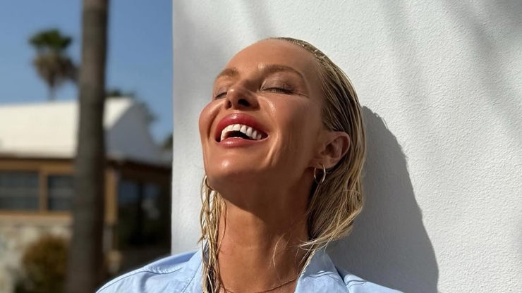 Simona Krainová ví jak zaujmout.