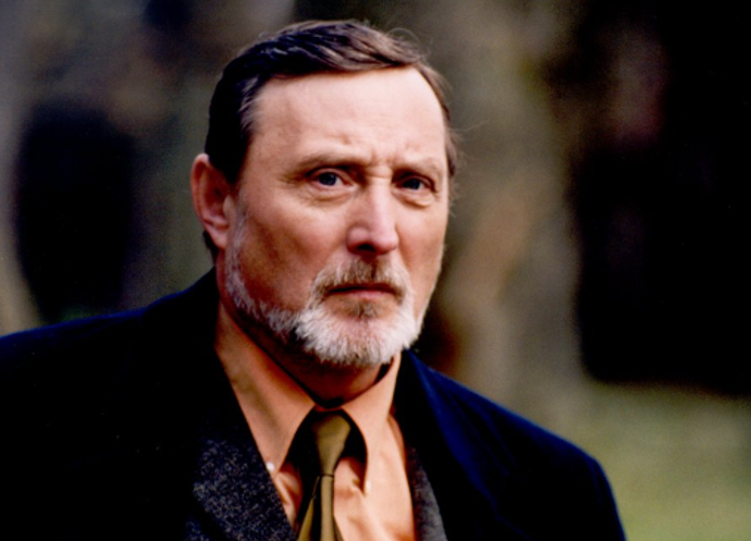 Ladislav Frej v seriálu Nemocnice na kraji města.
