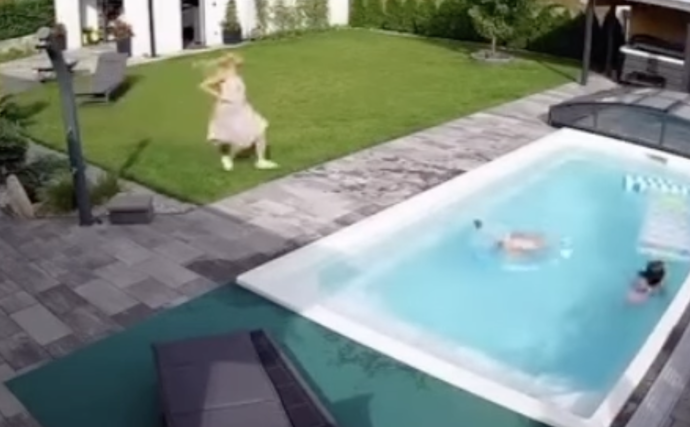 Jenže v ten moment se převrátilo a začalo se topit.