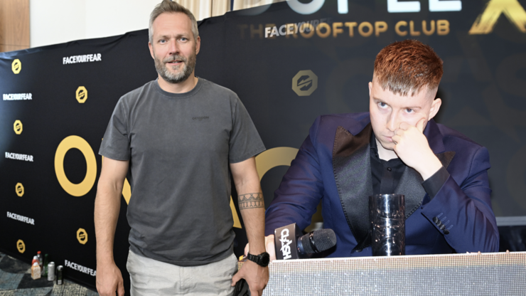 Studená sprcha pro Ondřeje Novotného a celebrity v Oktagonu. Clash se mu vysmál 