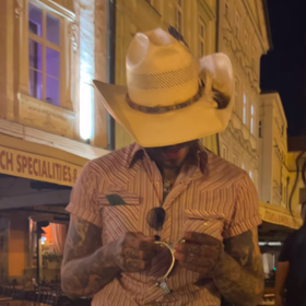 Post Malone dostal kovbojskou ostruhu.