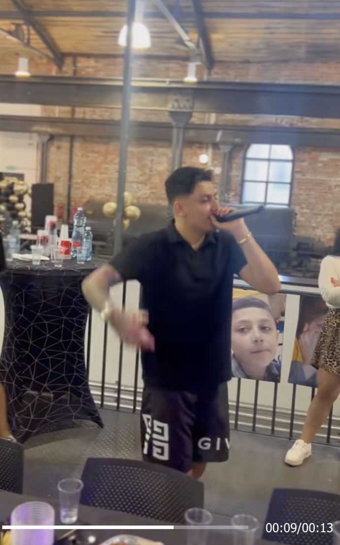 Hard Rico uspořádal party po propuštění z vazby.