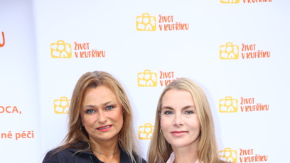 FOTO: Karla Mráčková s Janou Adamcovou.