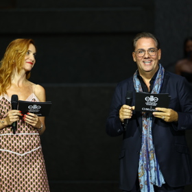 Finále prestižní soutěže Elite Model Look ČR a SR 2025 x Omoda moderovala Hanka Vagnerová spolu se Sašou Jánym.