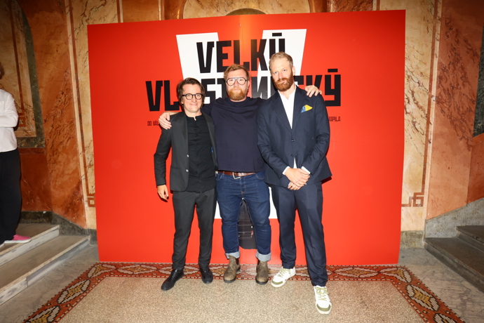 Premiéra filmu Velký vlastenecký výlet.