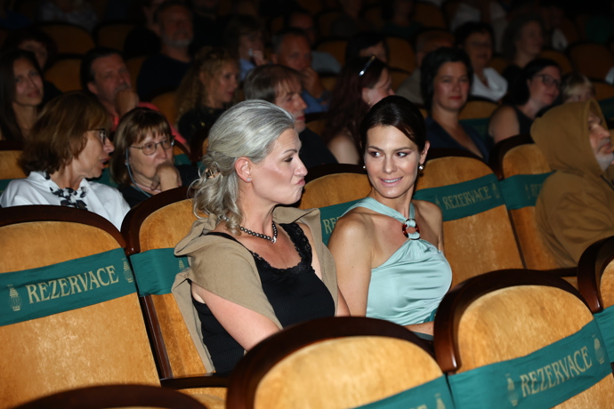 Jana Doleželová na premiéře celovečerního dokumentu Jarek.