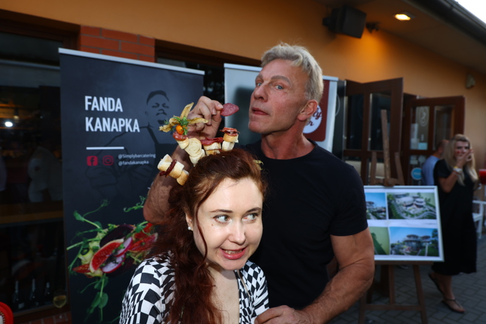 Martin Maxa také dostal zálusk a ochutnal dobrotu.