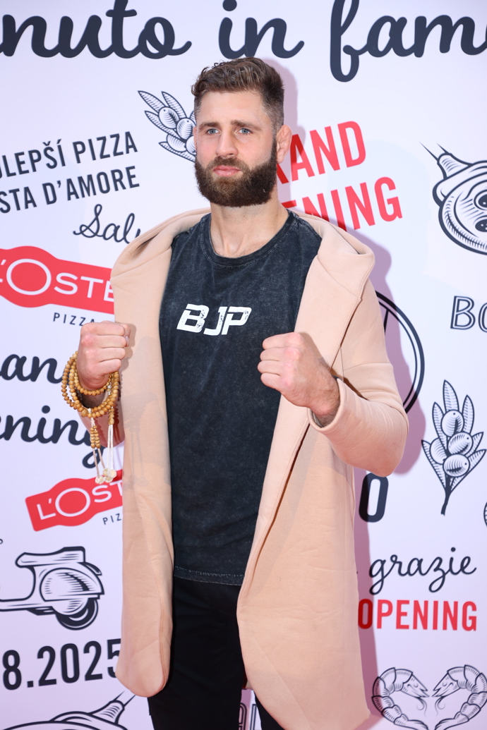 Nejlepší český MMA zápasník Jiří Procházka.