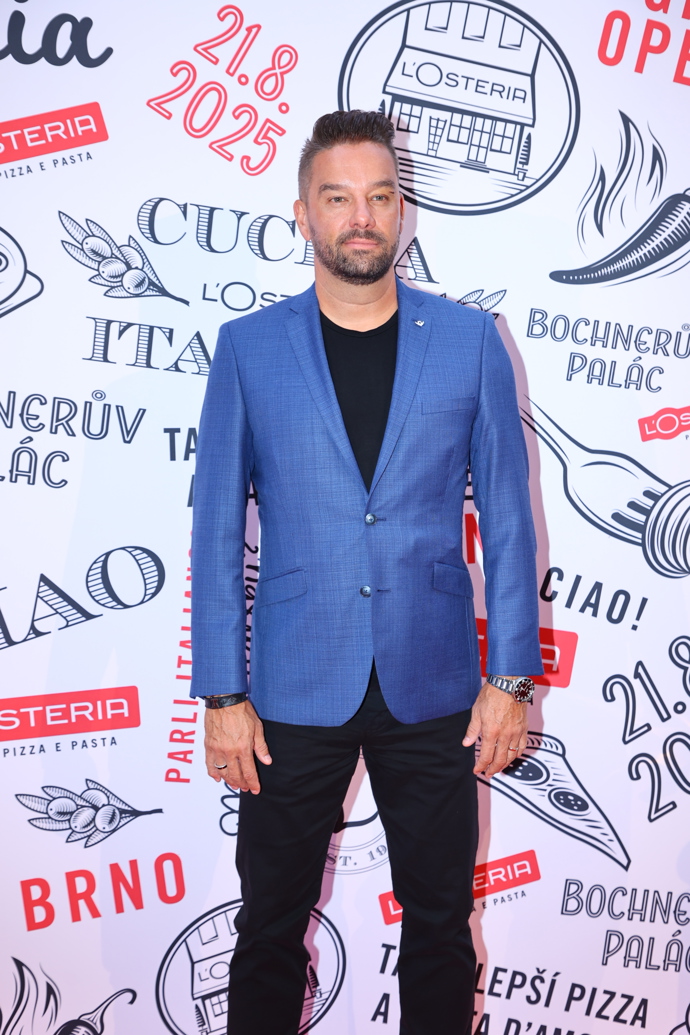Petr Švancara na otvíračce nového podniku v Brně.