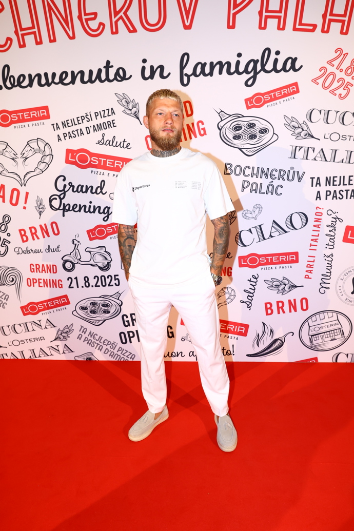 Zápasník Radek Roušal na velkolepém openingu restaurace L'Osteria v Brně.
