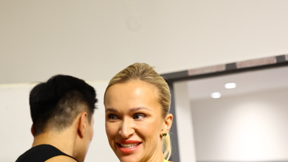FOTO: Nela běžela za svým partnerem po vítězství.