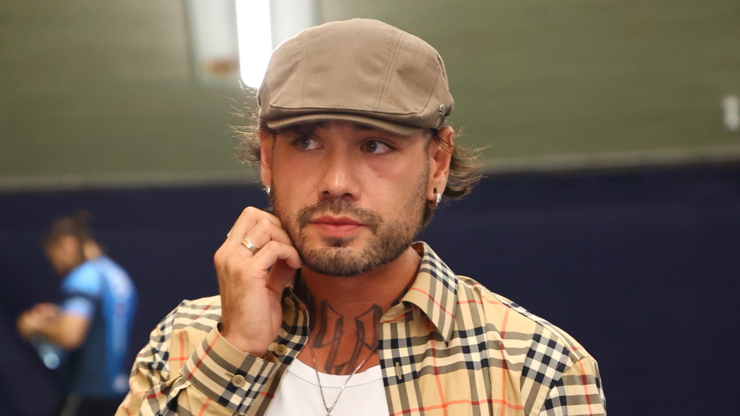 Renne má k bojovým spotům blízko už velmi dlouho.